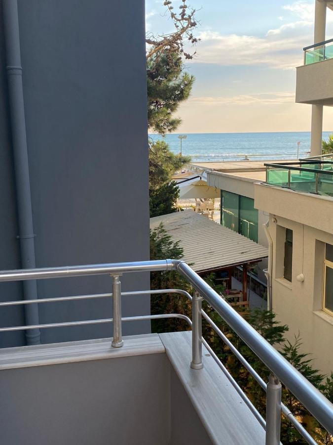 Rumar Hotel Durrës Buitenkant foto